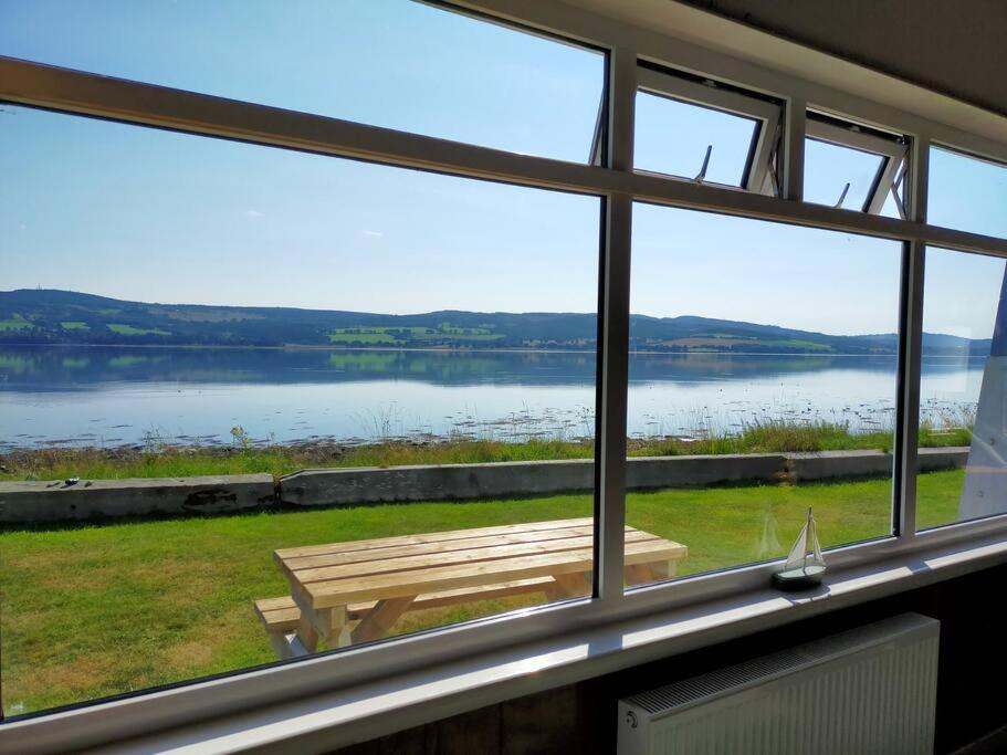 Spacious Sea View Home 5 Miles From Inverness North Kessock Exterior photo